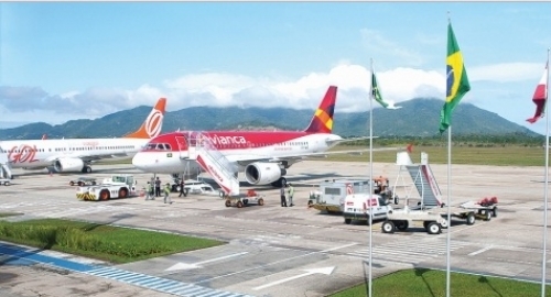 Aeroporto hercilo Luz Florianopolis